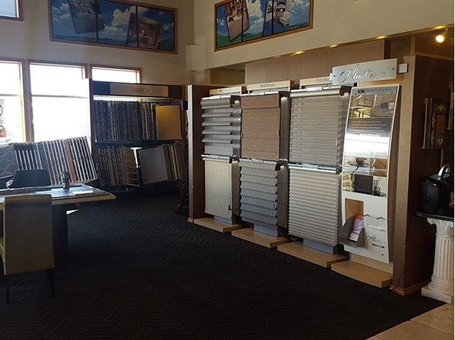 Hunter Douglas Dealer Image